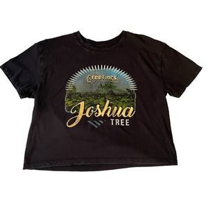 Social Culture by Urban Outfitters NWOT Cropped Joshua Tree T-Shirt Size L/XL